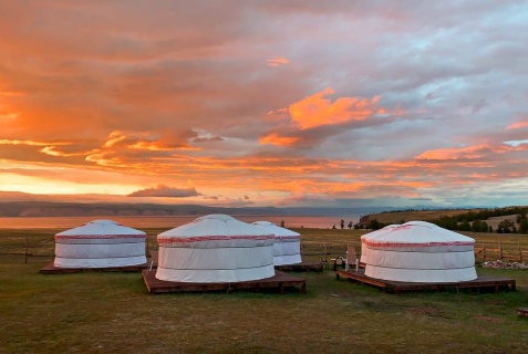 Халгай: Глэмпинг Байкал-Бабр