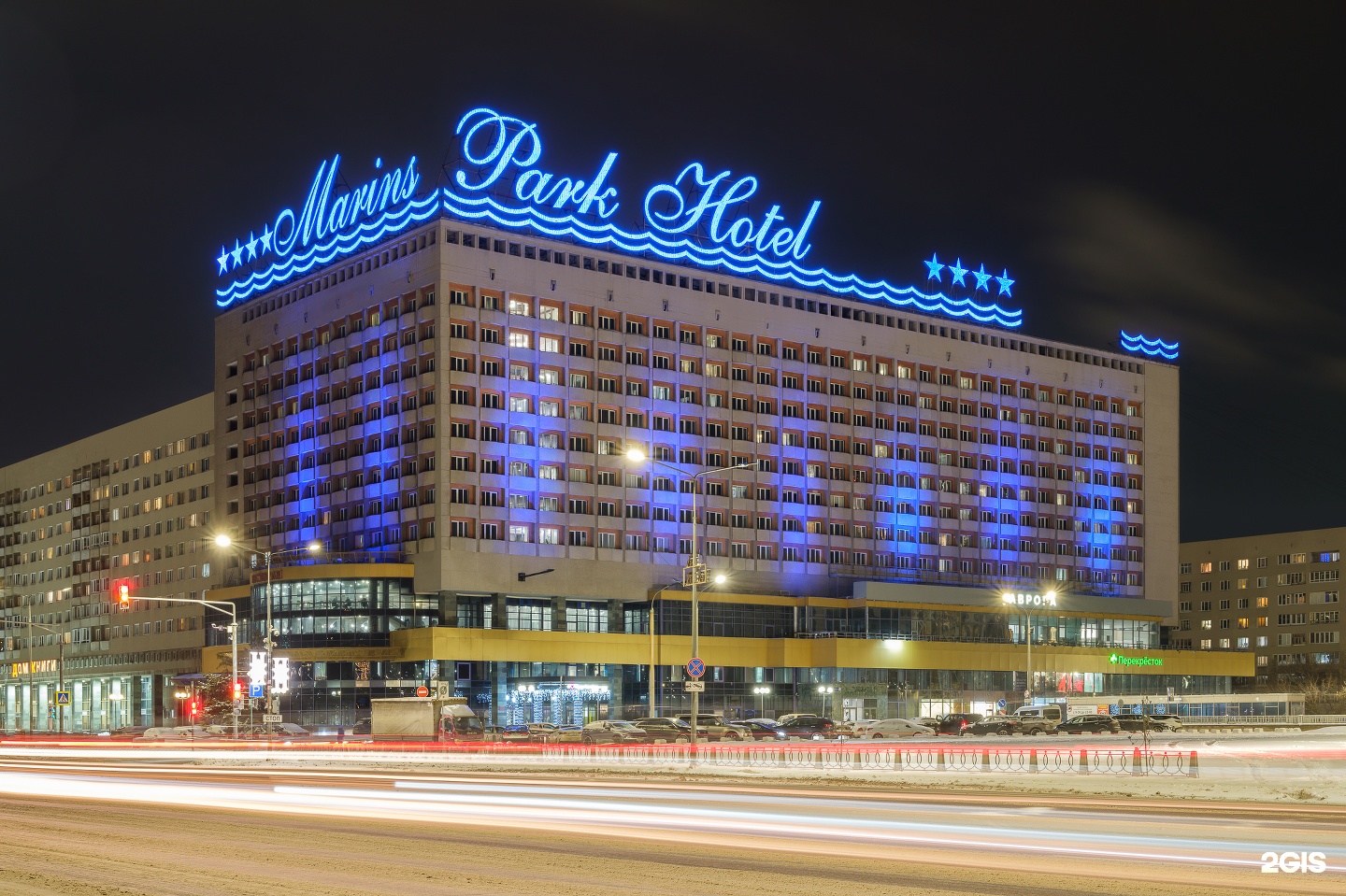 Отель Marins Park Hotel Нижний Новгород 4*, Нижний Новгород, улица  Советская, 12 — цена, фото, отзывы и адрес отеля | забронировать на Отелло