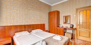 Адлер: Отель Лэнсис