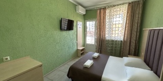 Адлер: Гостевой дом Михаил