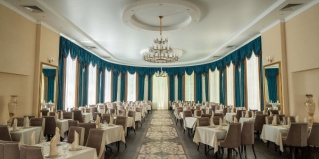 Кисловодск: Санаторий Дворец Нарзанов