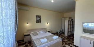 Сукко: Гостевой дом Аврора Хиллс