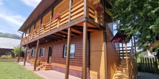 Манжерок: Отель Бережок