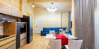 Сярьги: Коттедж Solar House