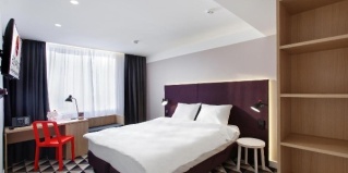 Владивосток: Отель Azimut Сити Отель Владивосток