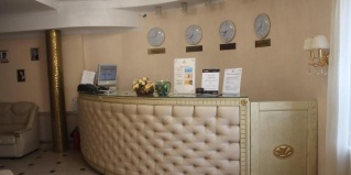 Саратов: Отель Акрополис
