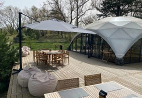 Глэмпинг Викингуд в Калининградской области