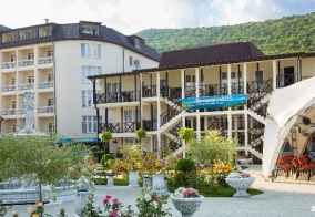 Отель Democratia в Сукко