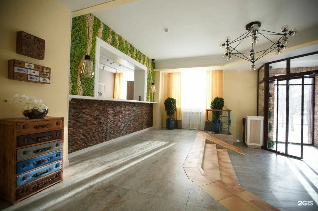 Green Which Hotel