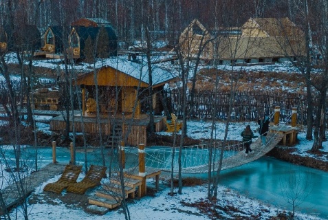 Большое Голоустное: Глэмпинг Khan Glamping Goloustnoye