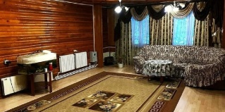 Ленск: Гостевой дом Уют