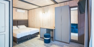 Архипо-Осиповка: Отель Лотос