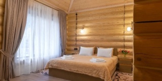 Архыз: Турбаза Wood palace