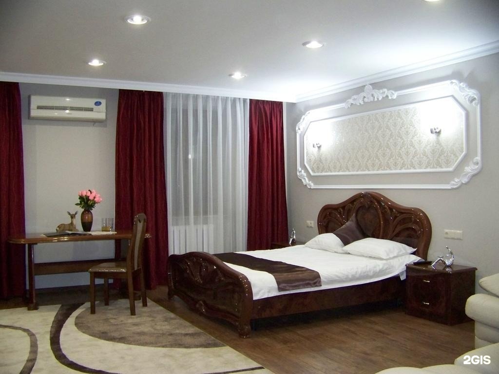 Sky Luxe Hotel