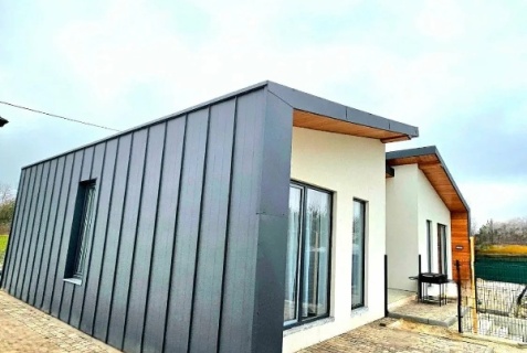 Синявино: Коттедж Белая дача