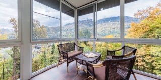 Красная Поляна: Коттедж Вилла на Красной Поляне