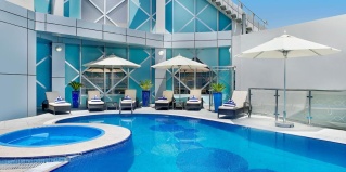 Dubai: Отель City Seasons Towers Hotel Dubai