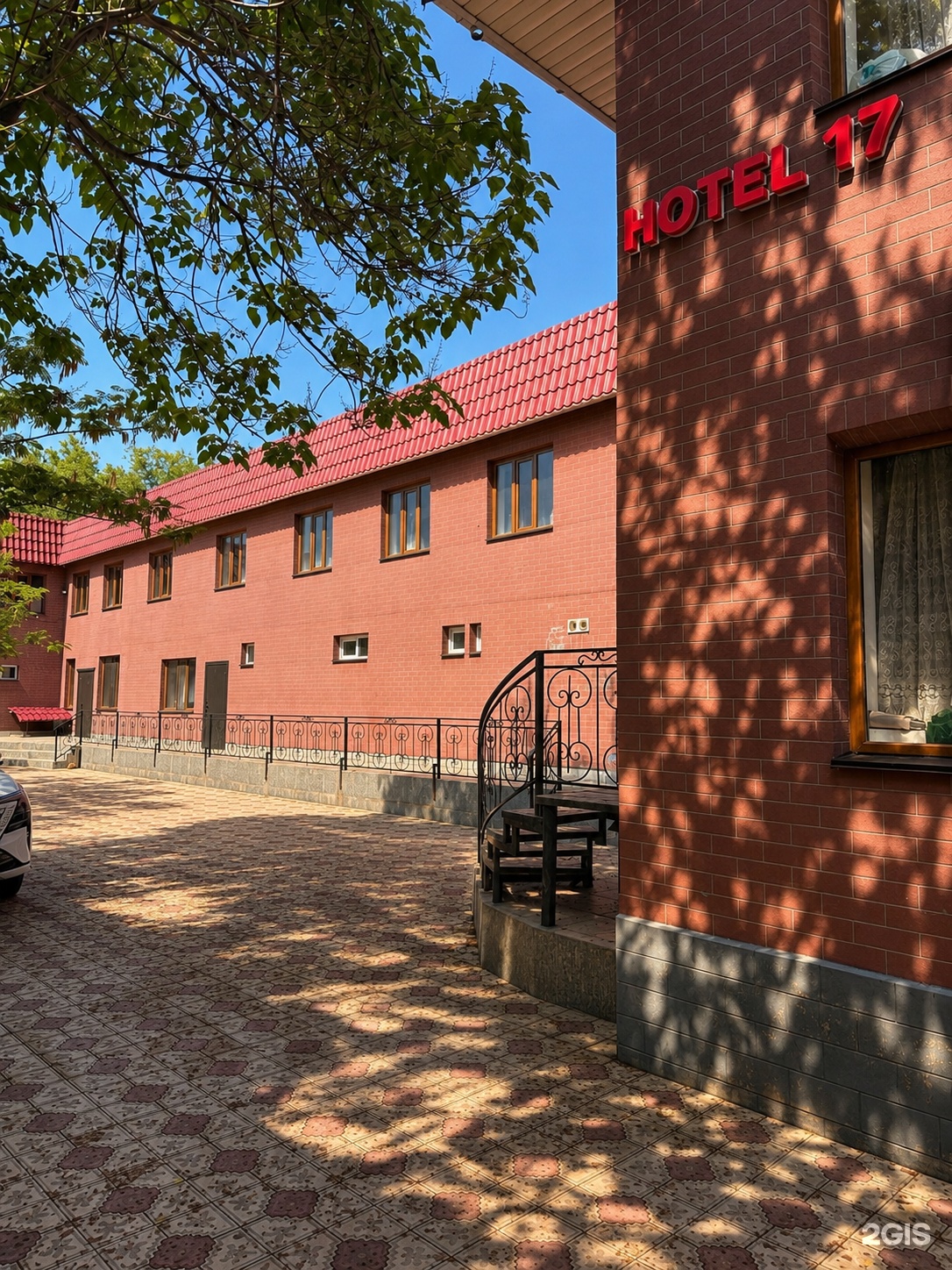 Hotel17