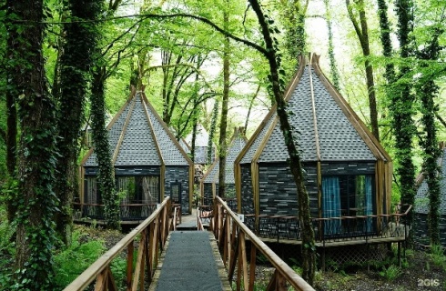 с. Чвижепсе: Глэмпинг River Side Resort&SPA