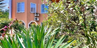 Нижнее Учдере: Гостевой дом Каролина