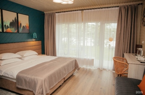 с. Манжерок: Отель Любава