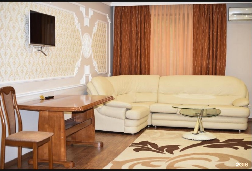 Sky Luxe Hotel