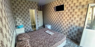 Лазаревское: Гостевой дом Тавуш Сочи